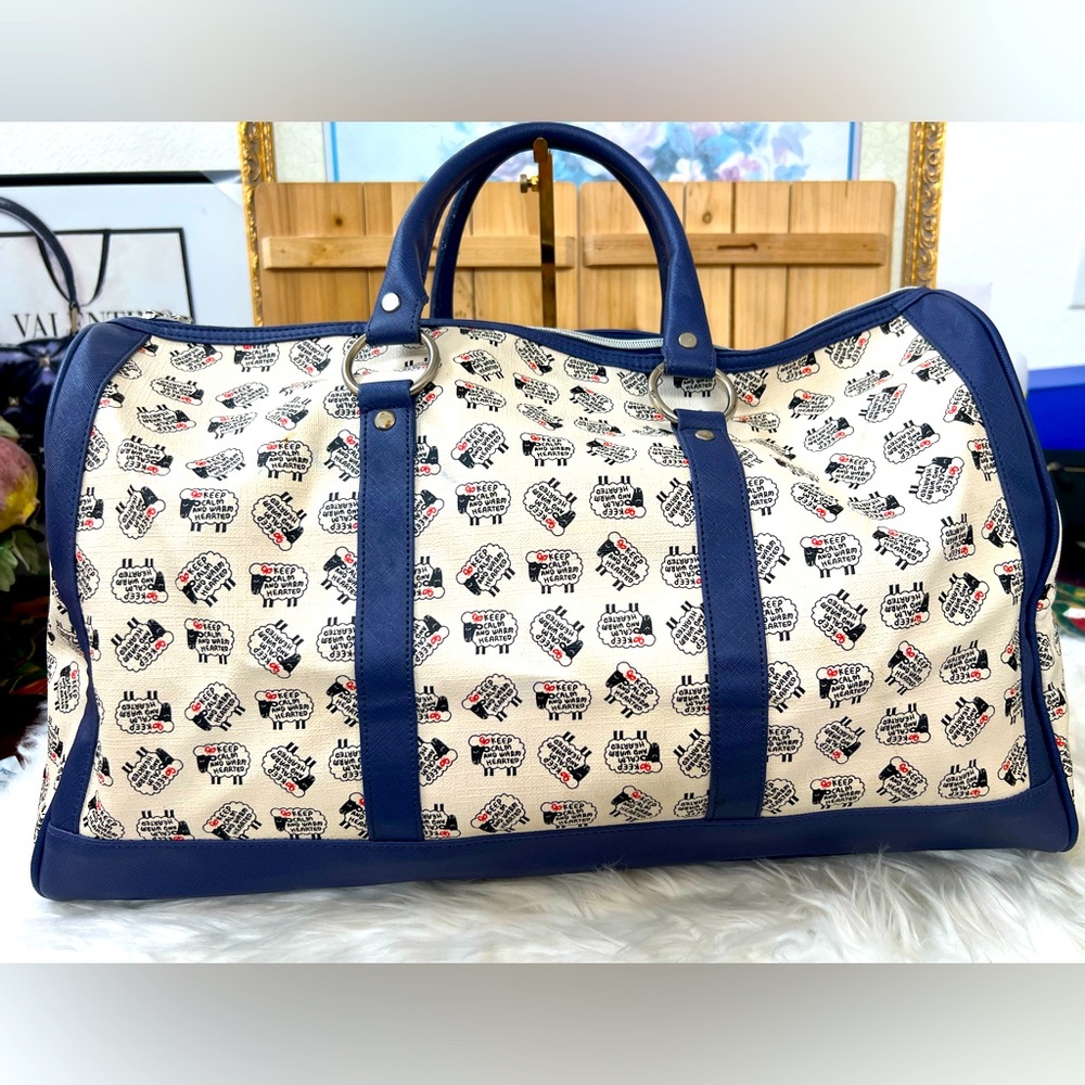 💜Lancetti Travel Bag - Picture 3 of 10